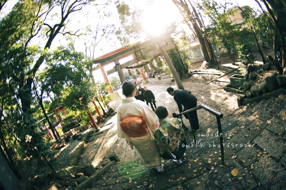 神社での様子